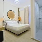 Jera Ostello Durrës